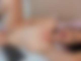 Live cam show with Bonnie - Blowjob Mature on Camming Site