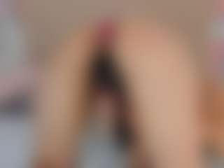 Live cam show with Bonnie - Natural on Milfs Live
