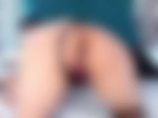 Live cam show with Bonnie - Mature on galaxygirlnitro.com