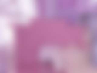 Spettacolo in cam dal vivo con Bonnie - Spank su Camsoda
