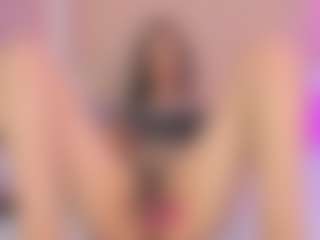 Bonnie MILF webcam performer live streaming
