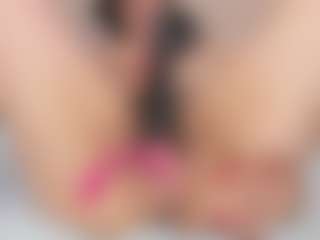 Bonnie MILF webcam performer live streaming