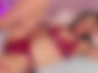 Live cam show with Bonnie - Average on chickslive.net
