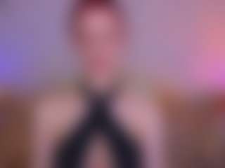 Live cam show with EvelynRush - Public Red Hair on Fit Hotties
