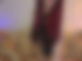 Live cam show with EvelynRush - Flashing on liverealitysex.com