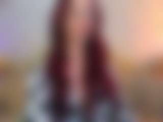 Live cam show with EvelynRush - Flashing on madthumbs