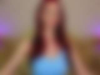 Live cam show with EvelynRush - Sexwebcam Red Hair on CamwithHer