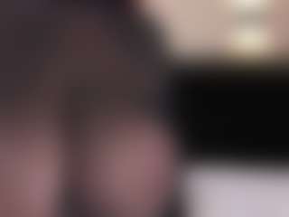 LiaTink's Live Sex Cam Show