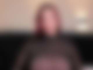 LiaTink's Live Sex Cam Show