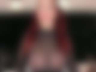 LiaTink's Live Sex Cam Show