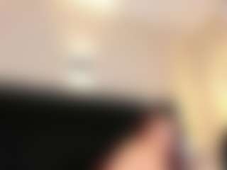 LiaTink's Live Sex Cam Show