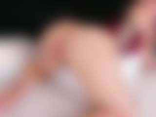 LiaTink's Live Sex Cam Show