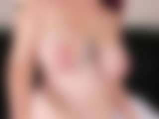 LiaTink's Live Sex Cam Show