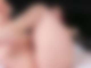 LiaTink's Live Sex Cam Show