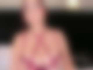 LiaTink's Live Sex Cam Show