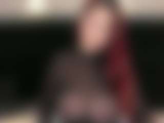 LiaTink's Live Sex Cam Show