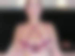LiaTink's Live Sex Cam Show