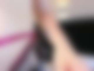 LiaTink's Live Sex Cam Show