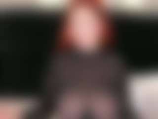 LiaTink's Live Sex Cam Show