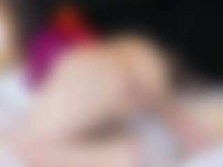 LiaTink's Live Sex Cam Show
