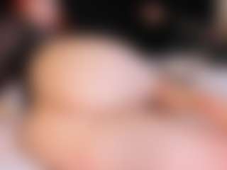 LiaTink's Live Sex Cam Show