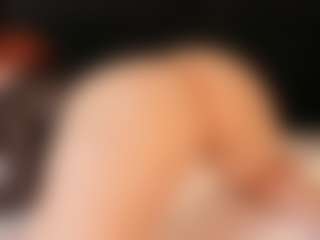 LiaTink's Live Sex Cam Show