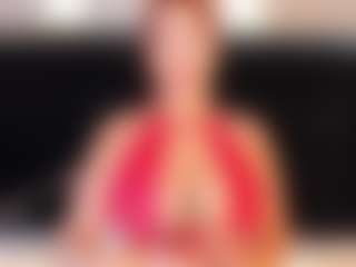 LiaTink's Live Sex Cam Show