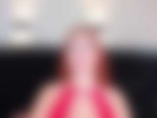 LiaTink's Live Sex Cam Show
