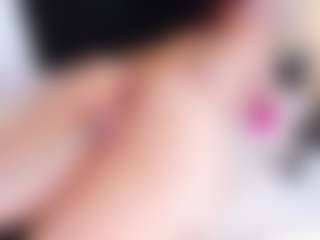 LiaTink's Live Sex Cam Show