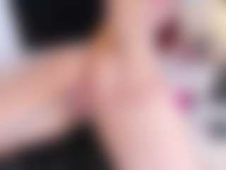 LiaTink's Live Sex Cam Show