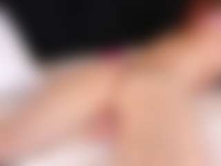 LiaTink's Live Sex Cam Show