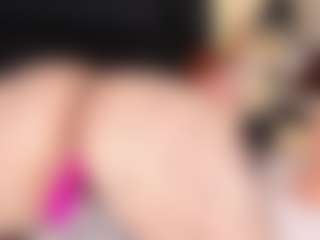 LiaTink's Live Sex Cam Show