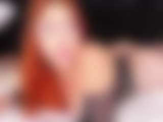 LiaTink's Live Sex Cam Show