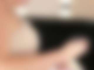 LiaTink's Live Sex Cam Show