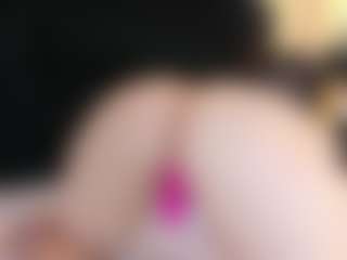 LiaTink's Live Sex Cam Show