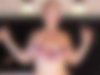 LiaTink's Live Sex Cam Show