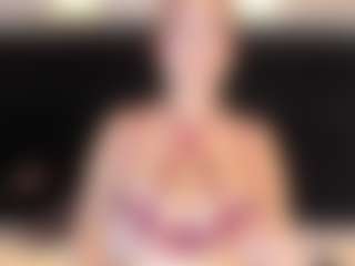 LiaTink's Live Sex Cam Show