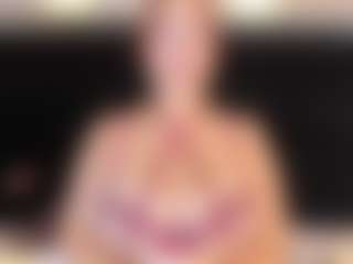 LiaTink's Live Sex Cam Show