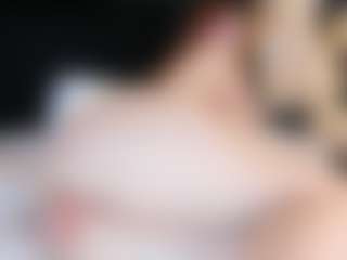 LiaTink's Live Sex Cam Show
