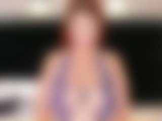 LiaTink's Live Sex Cam Show