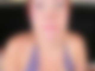 LiaTink's Live Sex Cam Show