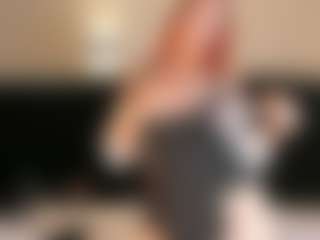 LiaTink's Live Sex Cam Show