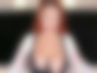 Live cam show with LiaTink - Shaved Pussy Curvy on Camsoda