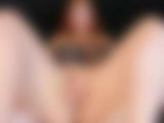 Spettacolo in cam dal vivo con LiaTink - BBW Amateur su Camsoda