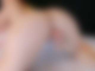 LiaTink's Live Sex Cam Show