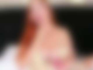 LiaTink's Live Sex Cam Show