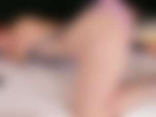 LiaTink's Live Sex Cam Show