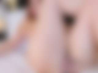 LiaTink's Live Sex Cam Show