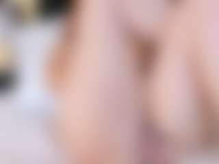 LiaTink's Live Sex Cam Show