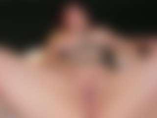 Spettacolo in cam dal vivo con LiaTink - Blowjob su Camsoda